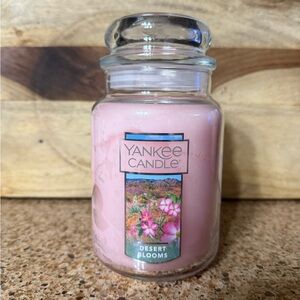 NWT 22oz Yankee Candle Desert Blooms